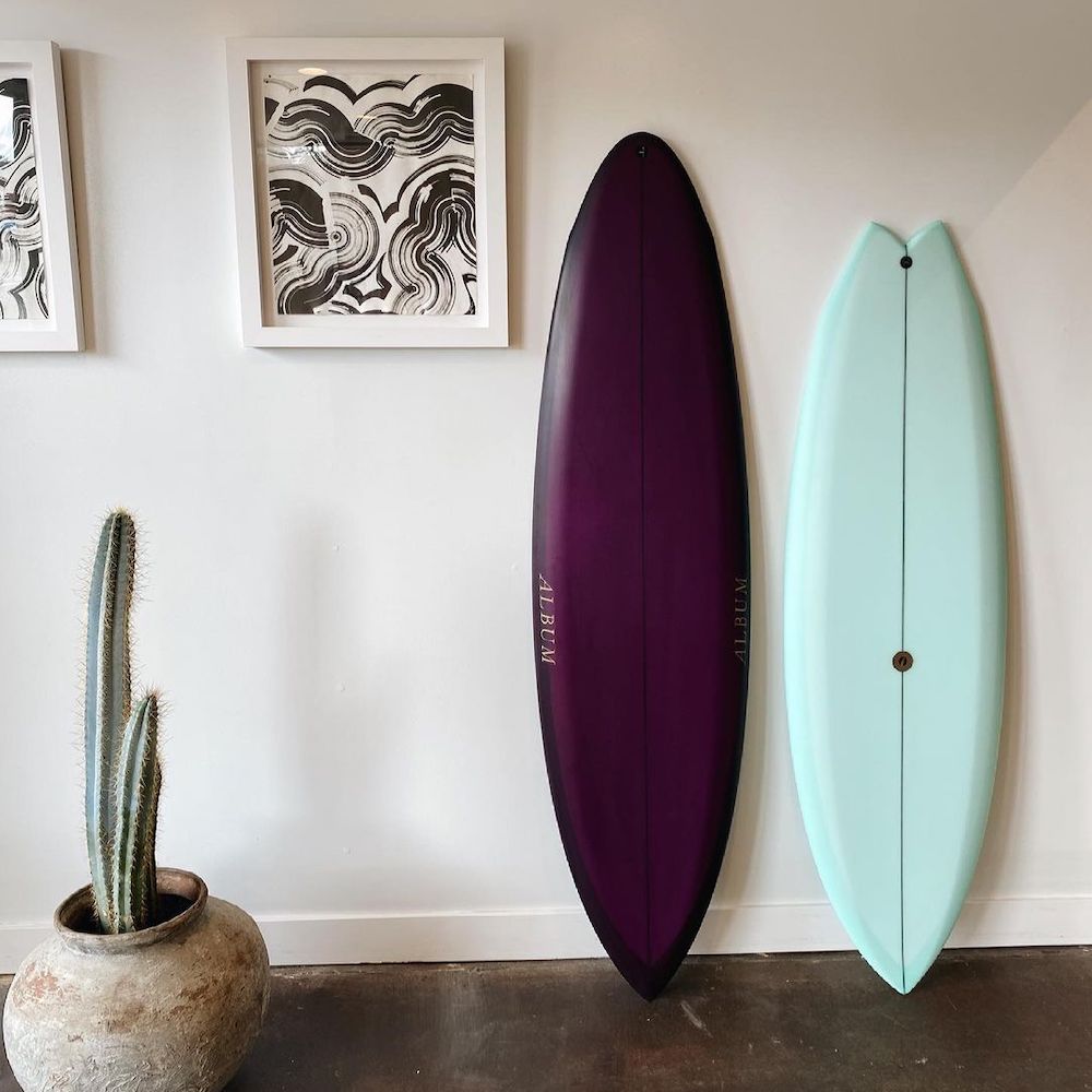 Album Surf showroom